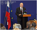 Ivan Gaparovi vystpil na Hodnotiacej konferencii zahraninej a eurpskej politiky za rok 2013