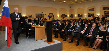 Ivan Gaparovi vystpil na Hodnotiacej konferencii zahraninej a eurpskej politiky za rok 2013