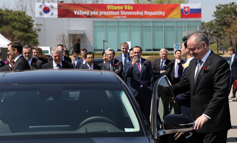 Kiska met with the head of Hyundai-Kia