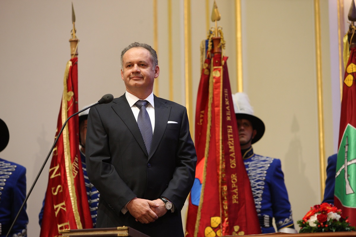 Janu&aacute;rov&yacute; plat prezidenta op&auml;ť pom&ocirc;že rodin&aacute;m v n&uacute;dzi