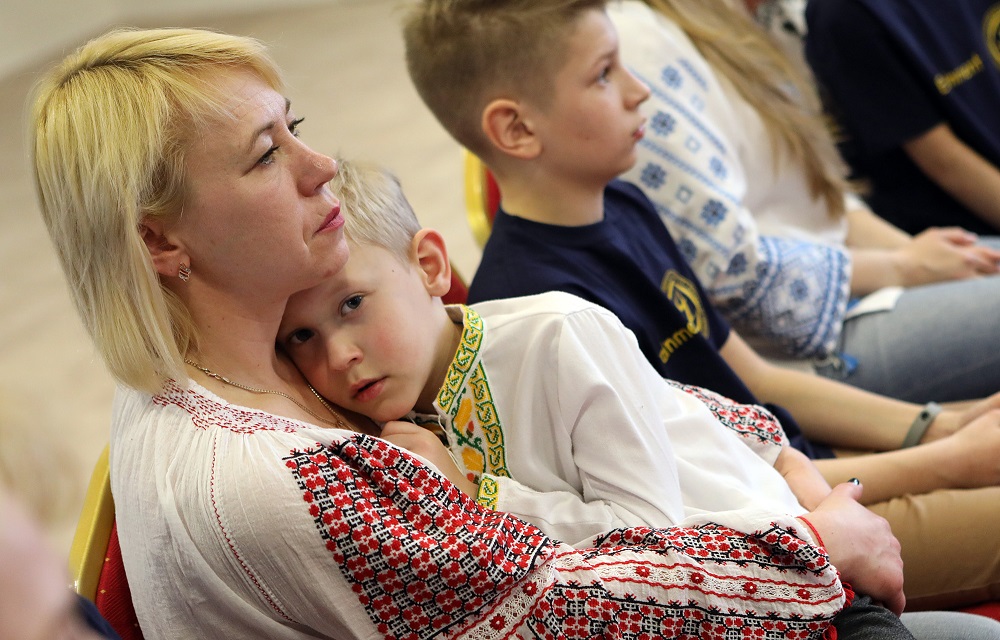 Prezident navštívil rehabilitačný tábor v Tatrách pre ukrajinské vdovy a siroty