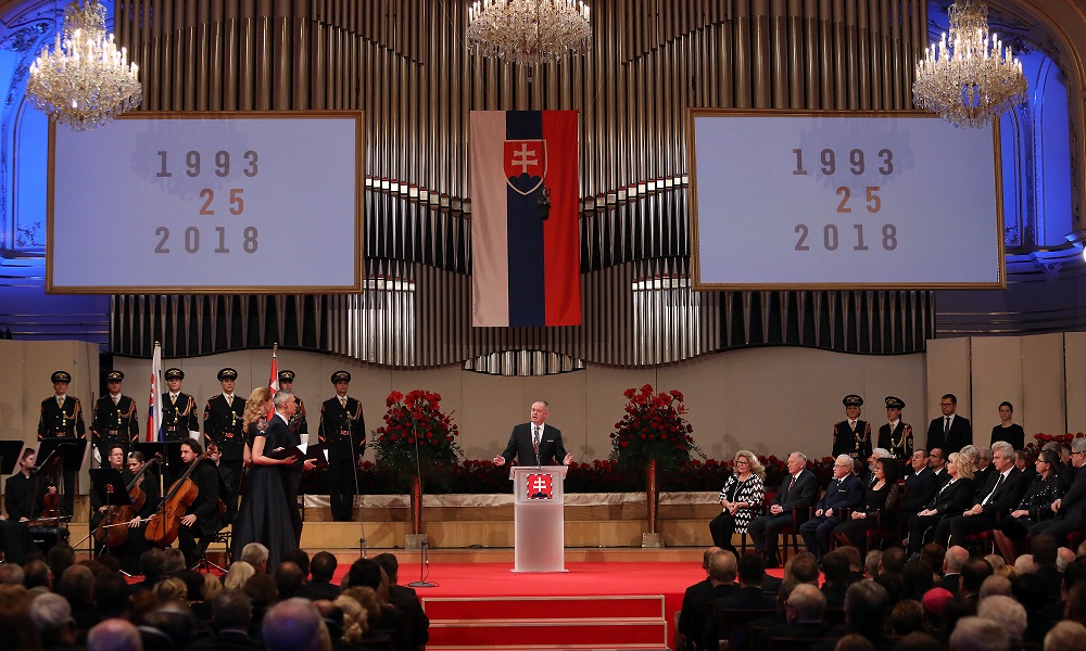 President Kiska awarded honours to 25 personalities