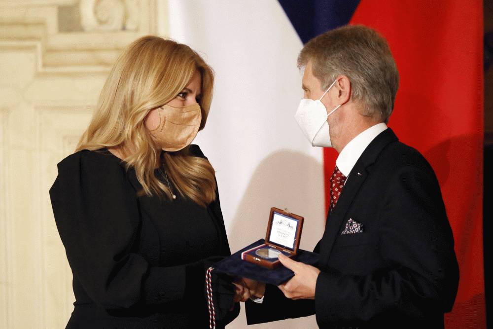 The President received the Silver Commemorative Medal of the Czech Senate